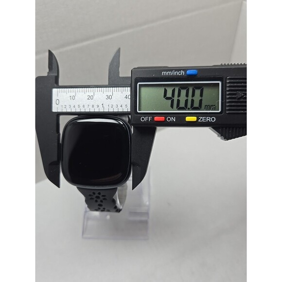 Fitbit Versa 4 GPS Smartwatch Heart Rate Sleep Tracker Google Wallet No Charger - Picture 5 of 10